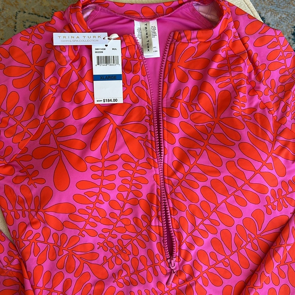 TRINA TURK Trellis Paddle long sleeve one piece swimsuit pink - Picture 6 of 16